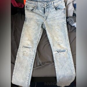 Men’s Ripped American Eagle Jeans